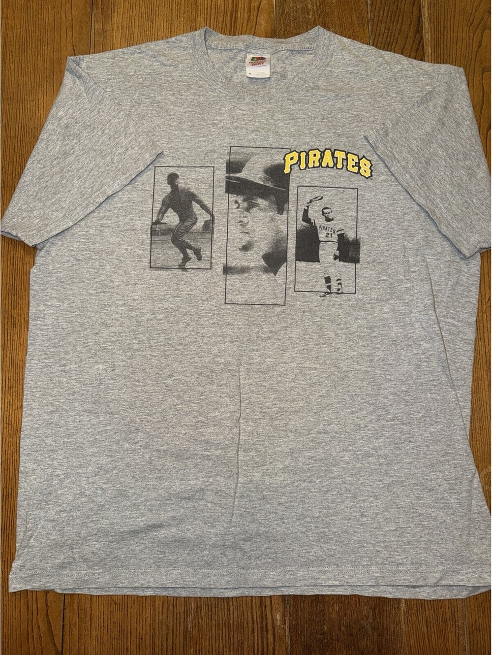 Pittsburgh Pirates MLB Roberto Clemente Gray T-Shirt Size XL